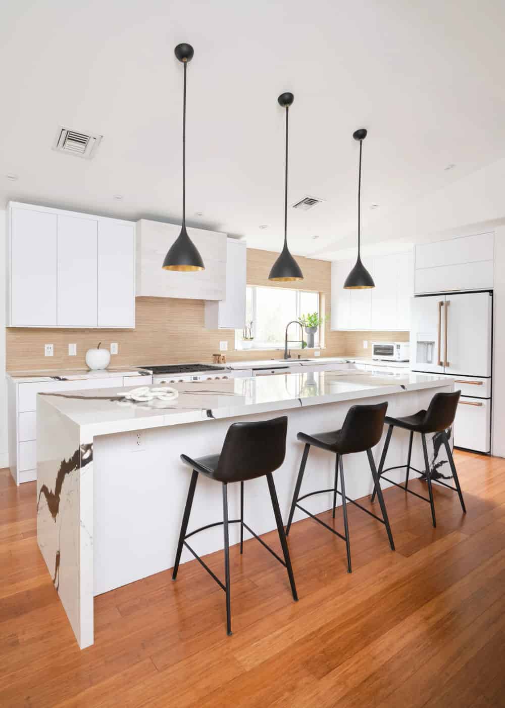 Indoor & Outdoor Kitchens image